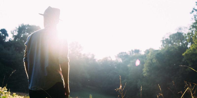 实验室培育钻石 vs. 天然钻石：如何为你的珠宝、项链与戒指做出明智选择？