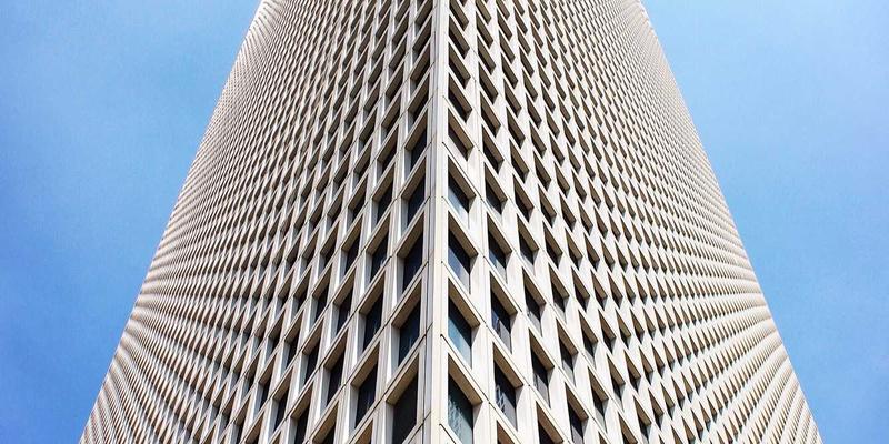 博物馆级珠宝修复揭秘：如何让百年古董钻石首饰重焕光彩 | 珠宝资讯与在线商城指南