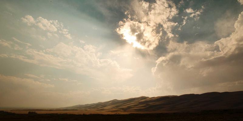 宝石与钻石在线商城：开启珠宝29时代的智慧收藏之旅