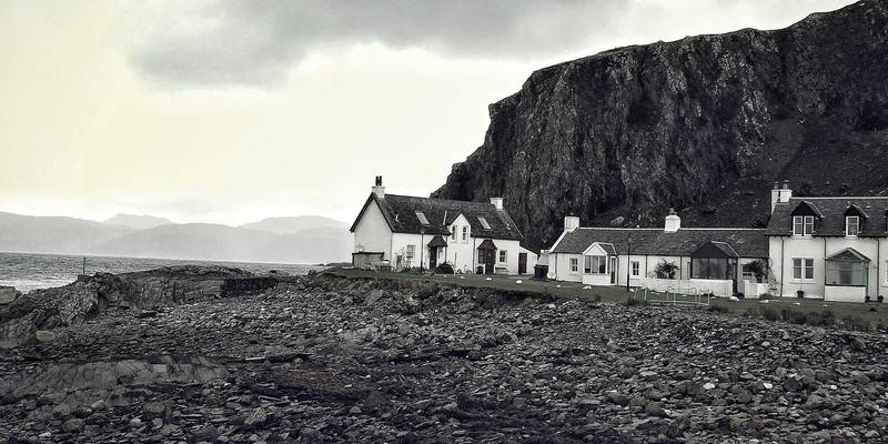 小众设计师珠宝品牌推荐：打破传统的艺术化钻石耳环与佩戴场景