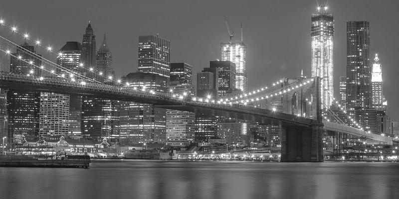 蒸汽波美学入侵珠宝界：赛博时尚下的迷幻珠宝新浪潮